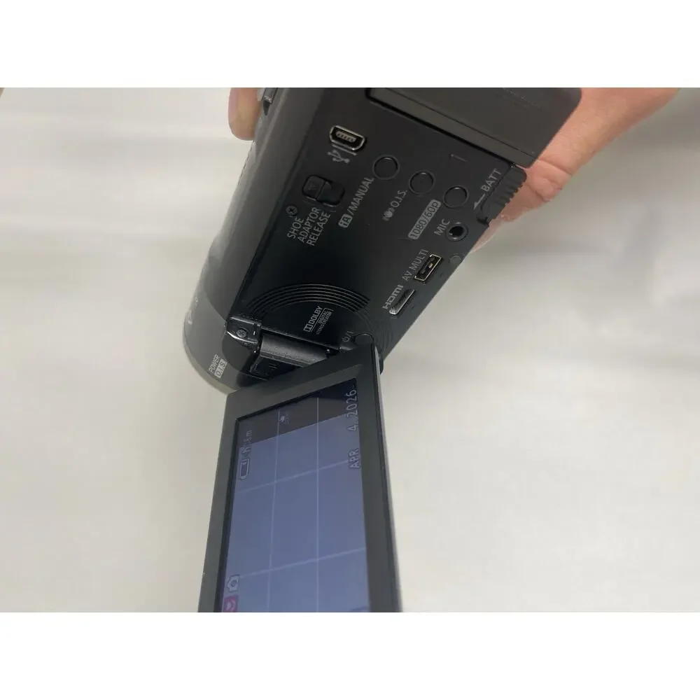 Panasonic HDC-SD90 High-Definition Camcorder Bundle